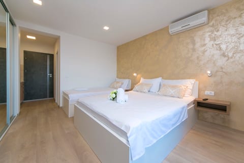 Apartments Villa Nadalina Deluxe - Unit 211854-16