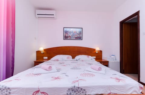 Rooms Mladen P - Unit 211860-16