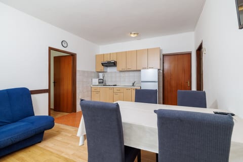 Apartments Anica J - Unit 211921-16