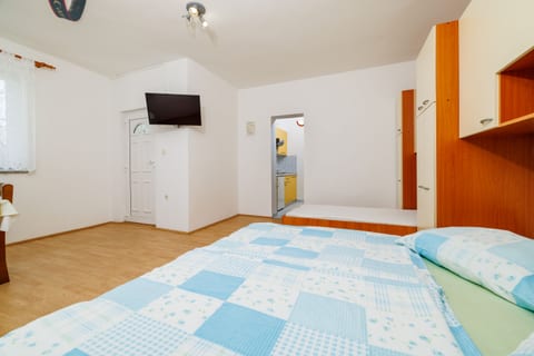Apartments Anica J - Unit 211923-16