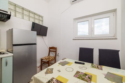 Apartments Anica J - Unit 211924-16