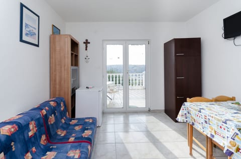 Apartments Mirko R - Unit 211931-16