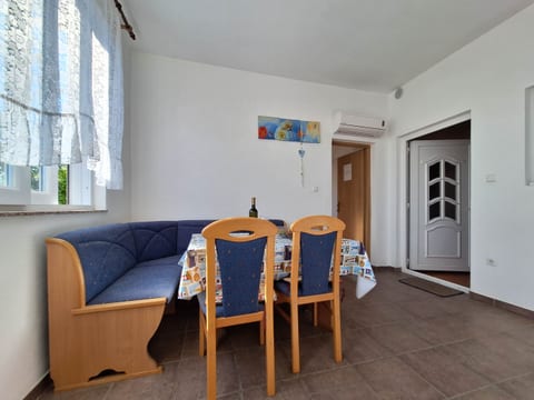 Apartments Mirko R - Unit 211932-16