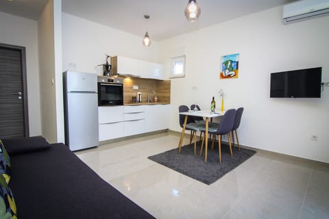 Apartments Biserka G - Unit 211933-16