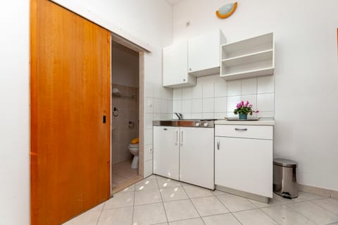 Apartments Near Beach - Unit 211940-16