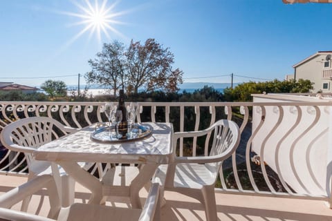 Apartments Near Beach - Unit 211937-16
