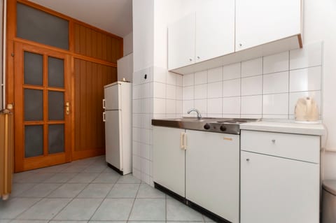 Apartments Near Beach - Unit 211939-16