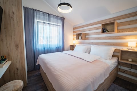 Villa Miracle - Unit 368527-5