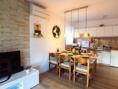 House Neda - Unit 368534-12