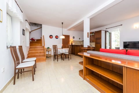 House Oleander - Unit 368558-12