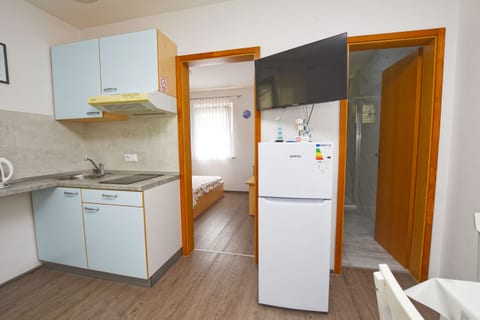 Apartment Marigold - Unit 368568-12