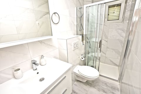 Apartment Marigold - Unit 368568-12