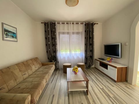 Apartment Vito - Unit 368585-12