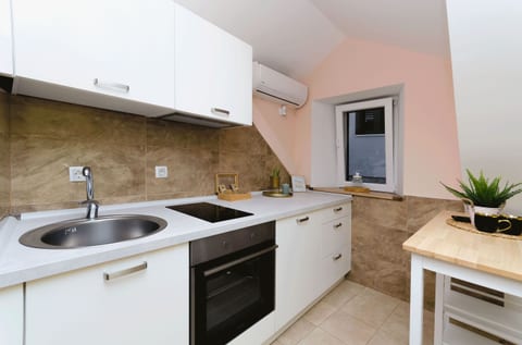 Apartment Stone apartment in center - Unit 368654-12