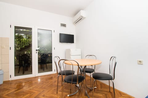Apartments More Sunce - Unit 368710-13
