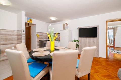 Apartments Mira - Unit 368759-13
