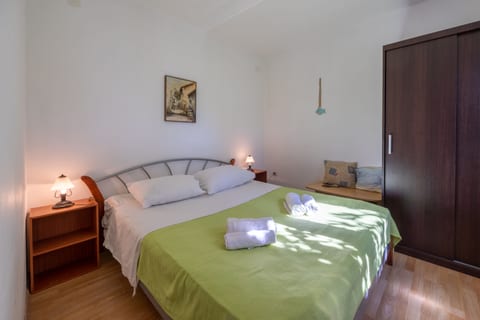 Apartment Luka - Unit 368718-13