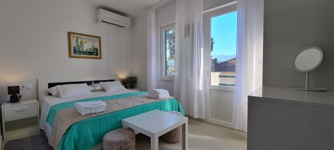 Apartments Pleasures - Unit 368733-13