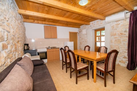 House Stone Curlew 1 - Unit 368736-13