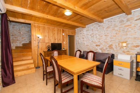 House Stone Curlew 1 - Unit 368736-13