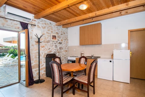 House Stone Curlew 2 - Unit 368737-13