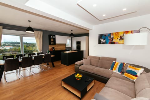 Villa Lomari - Unit 368805-13