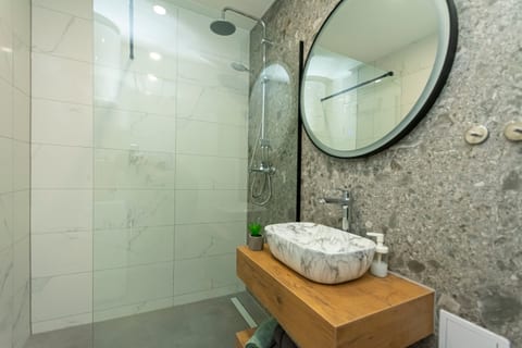 Apartment Cute - Unit 368856-13