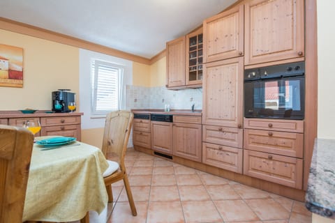 Apartments Loncar - Unit 368901-13