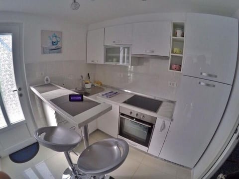 Apartment By the Sea - Unit 368950-13