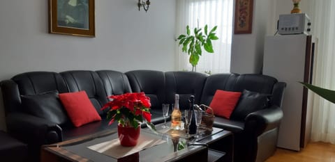 Apartment Jacuzzi Residence - Unit 368957-13