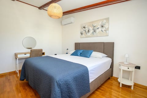 House Trget - Unit 368968-13