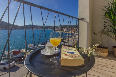 Villa Lux - Unit 368973-13