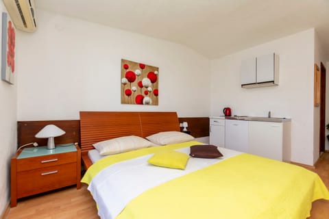 Apartments Luka - Unit 368998-13