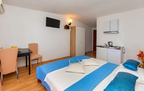 Apartments Luka - Unit 368999-13