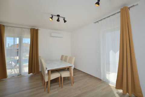 Villa Maluma - Unit 369183-13