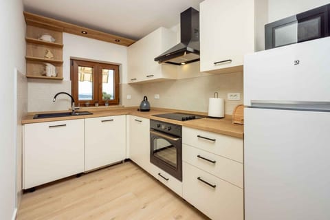 House Viktoria - Unit 369237-13