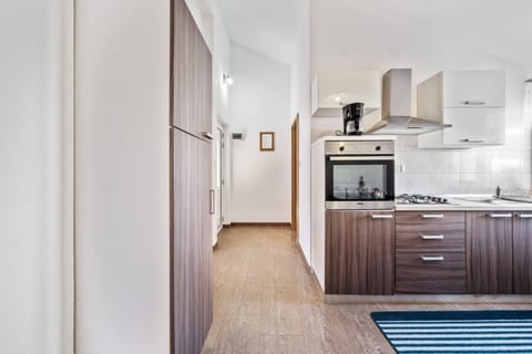House Jakov - Unit 369236-13
