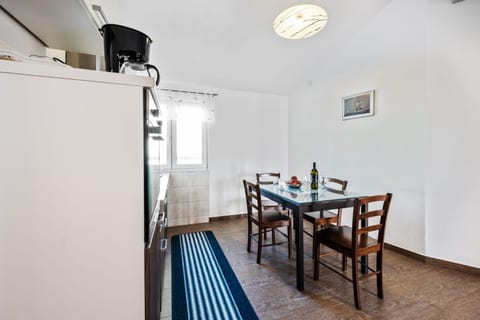 House Jakov - Unit 369236-13