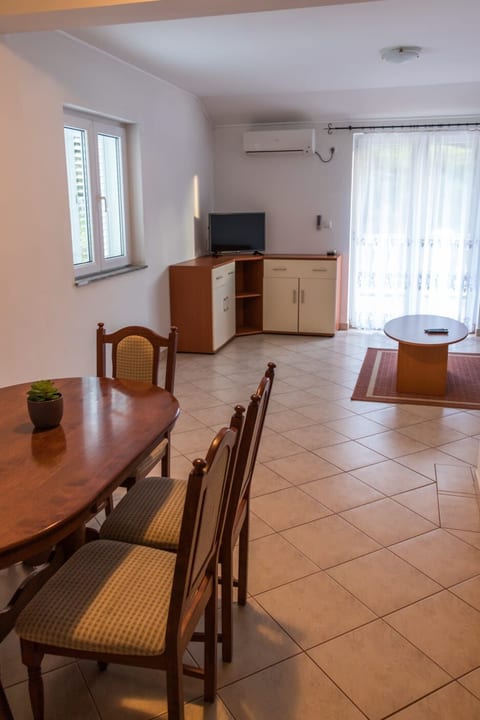 Apartments Zeljka B - Unit 369294-13