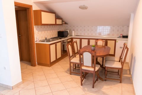Apartments Zeljka B - Unit 369294-13