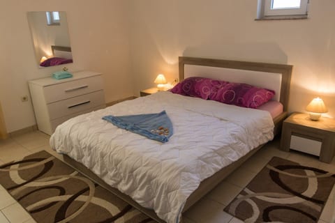 Apartments Zeljka B - Unit 369295-13
