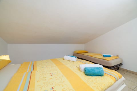 Apartments Stefica - Unit 369348-13
