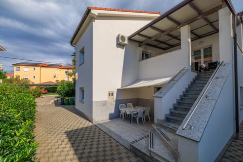 Apartments Stefica - Unit 369347-13