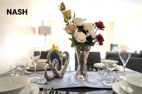 Short & MonthlyStay/Business &Families,FreeParking