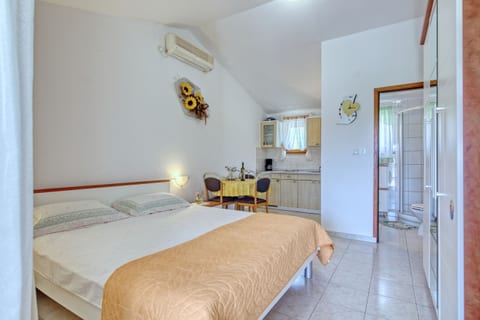House Tiny house - Unit 369379-13