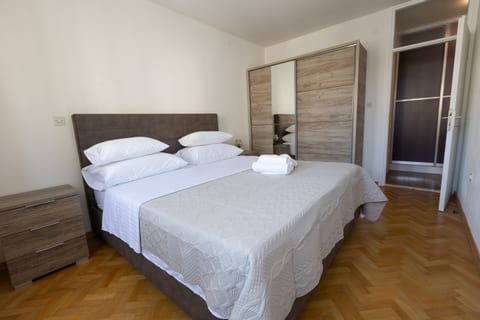 Apartment Srecko - Unit 369382-13