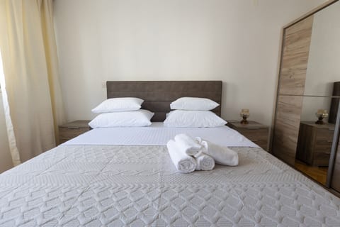 Apartment Srecko - Unit 369382-13