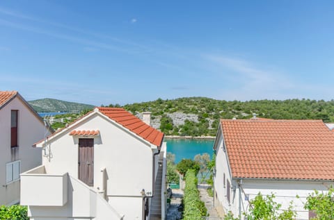 Apartment Niko - Unit 369418-13