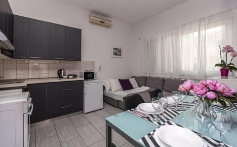 Apartment Love - Unit 369435-13