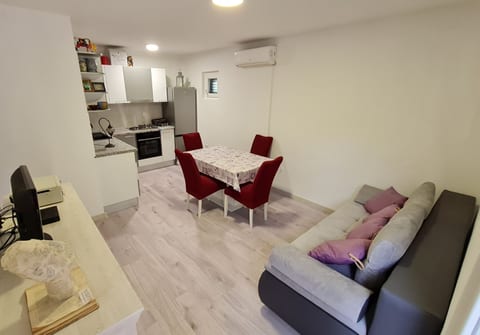 House Maja - Unit 369478-13